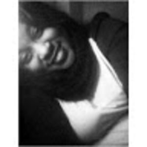 Meet your Posher, Nia